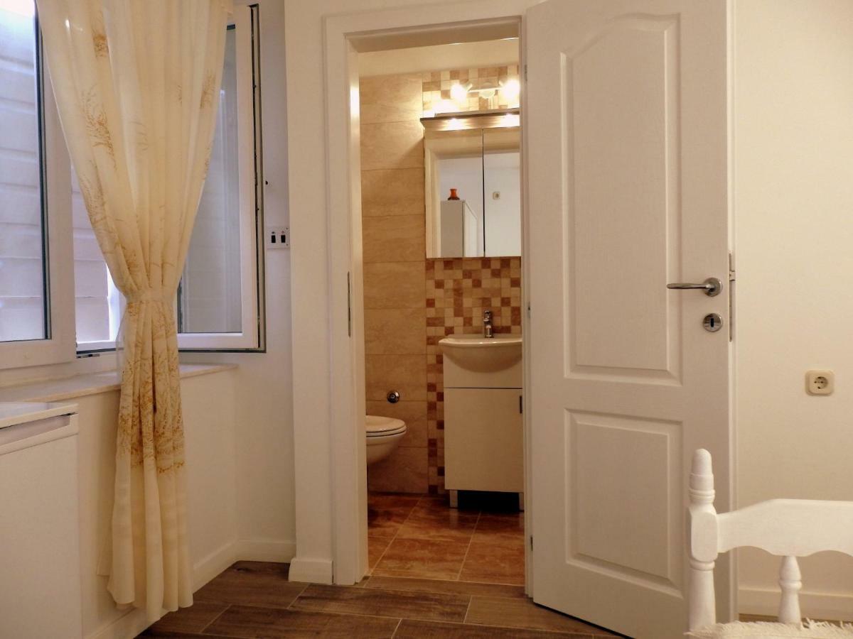 Guesthouse Torga Вис Экстерьер фото